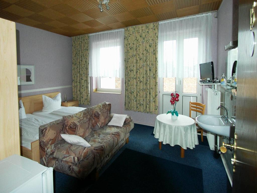 Hotel Konert Bergheim  Exterior foto