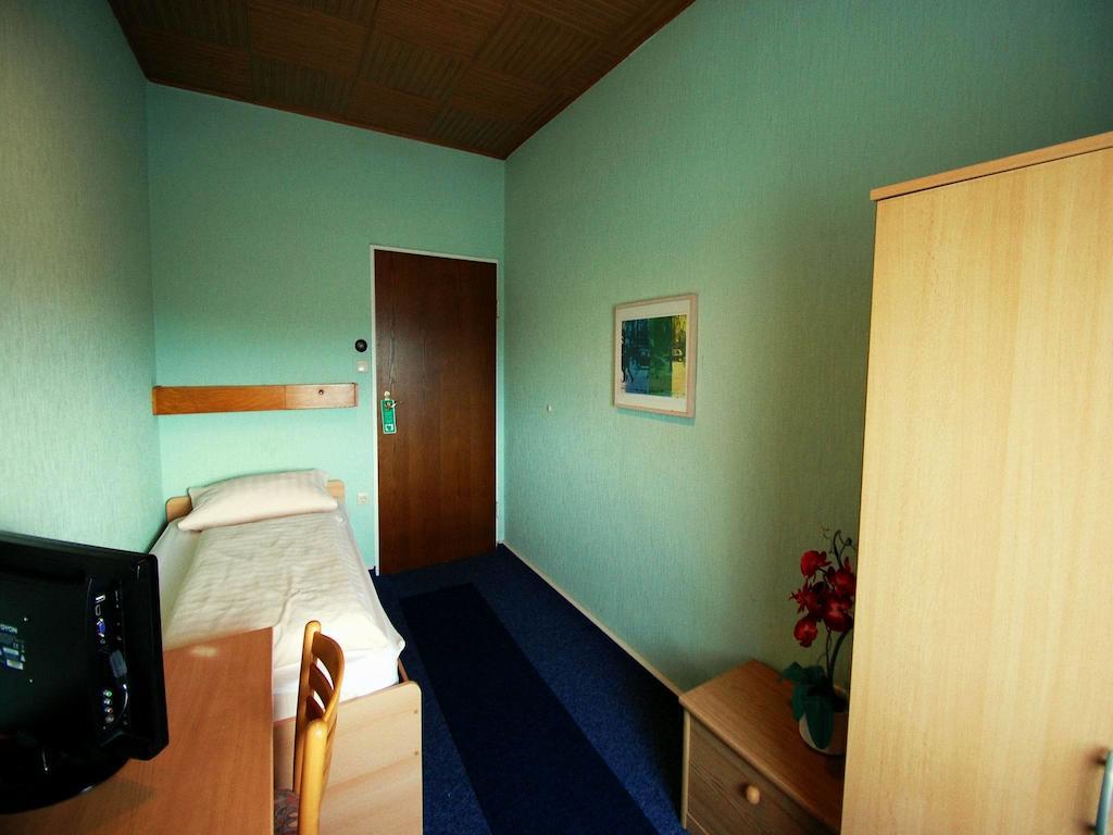 Hotel Konert Bergheim  Quarto foto